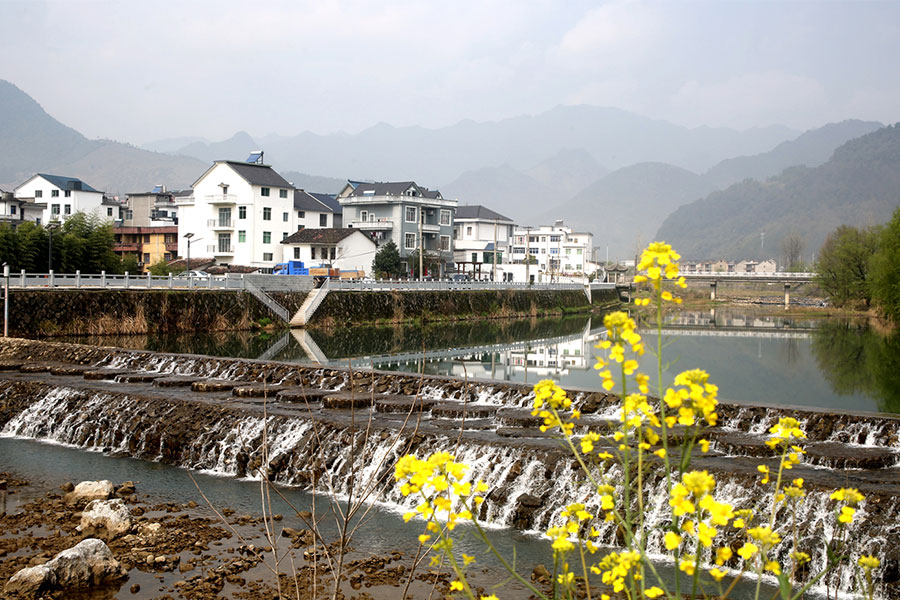 上方鎮(zhèn)小城鎮(zhèn)江濱路景觀提升工程